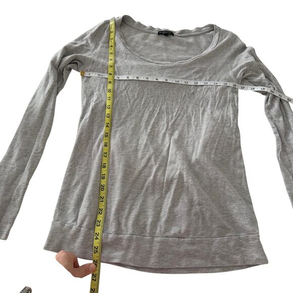 Beyond Yoga long sleeve open back top gray soft lightweight post workout warm - Picture 1 of 8
